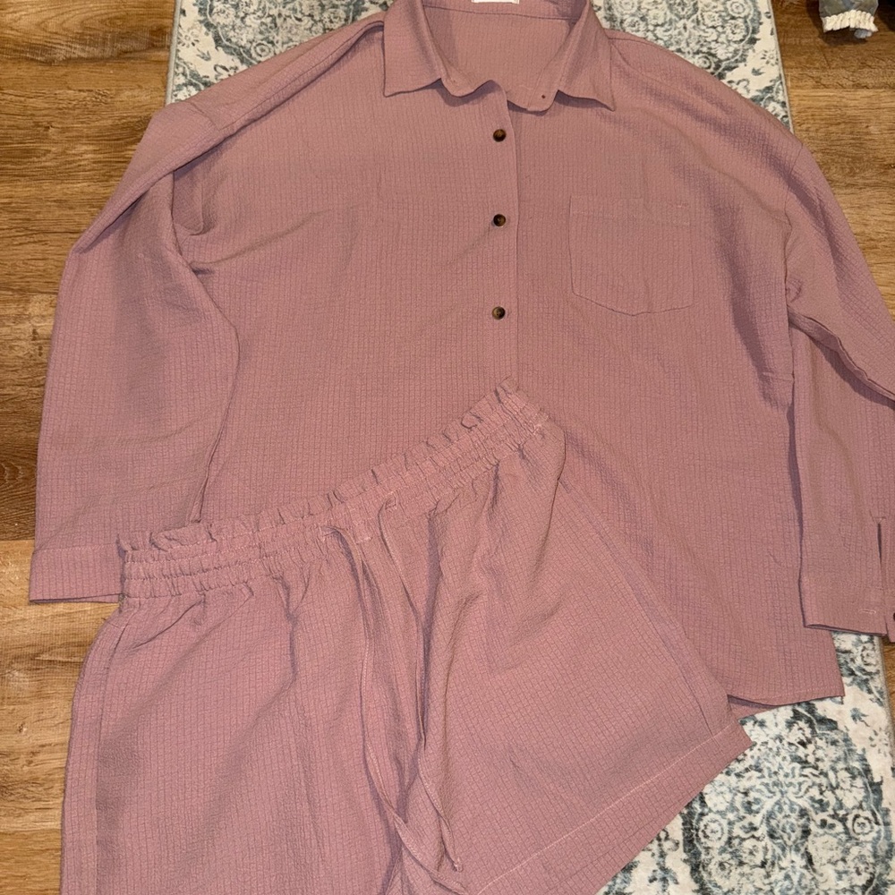 Mauve Textured Set